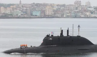 Далеч от украинските дронове! Русия прибра подводниците си от Черно море заради повреди и опасност от атаки