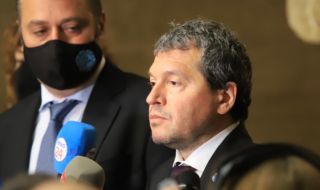 Тошко Йорданов: Щастлив съм, че всички българи в чужбина видяха кой иска да им забрани да гласуват