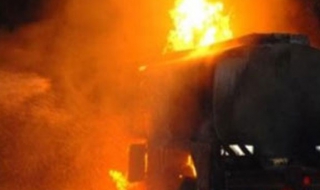 Десетки горяха при взрив на цистерна с бензин край Диарбекир