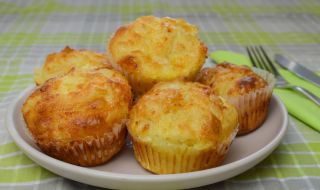 Рецепта на деня: Бързи мъфини със сирене
