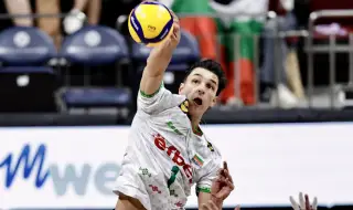 Мони Николов блести в поредна победа на Локомотив Новосибирск