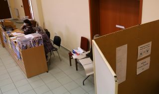Заявления за гласуване в болници, социални домове и затвори се подават до 8 юли