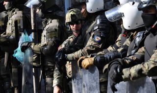 Сблъсъци и ранени: Какво се случва в Косово?