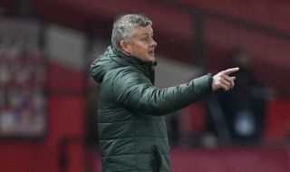 Солскяер: Манчестър Юнайтед губи, защото... стадионът ни е прекалено червен