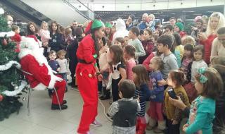 Дядо Коледа кацна на летище „София”