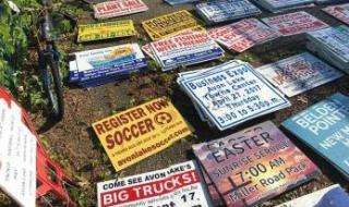 Американец откраднал над 500 крайпътни табели