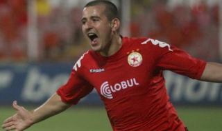 Янис Зику: Преговарям с ЦСКА