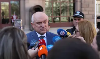 Промяна в кабинета "Главчев"- има нов външен министър 