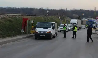 От Баба Марта започва ударно да се строи магистралата Русе-Бяла