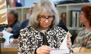 Спрягат Маргарита Попова за правосъден министър