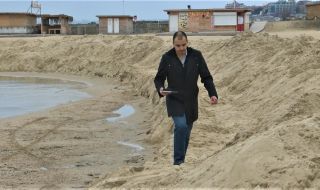 Търсят дюните на разорания плаж в Равда с GPS