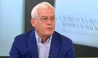 Управителят на НЗОК: Проф. Ангелов съшива верни и неверни факти, за да удари служебното правителство и президента