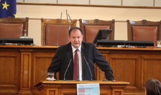 Миков: Да върнем достойнството на институциите