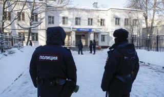 Руската полиция арестува приближени до Навални