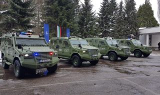 Специализирани военни автомобили ще се придвижат от Самоков до Пловдив