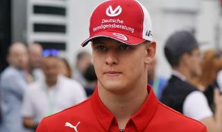 Шумахер-младши се отдалечава от Формула 1