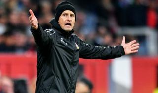 Треньор в Германия няма да може да води тима си заради ... паста за зъби