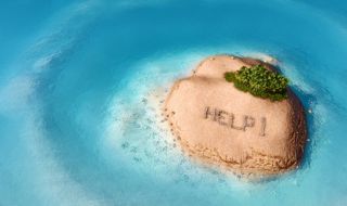 Откриха жена на самотен остров, не знае как е попаднала там
