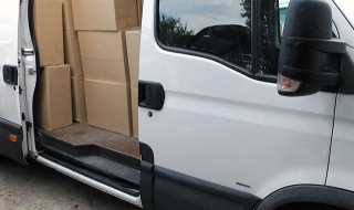 Антимафиоти иззеха 1 млн цигари (Видео)