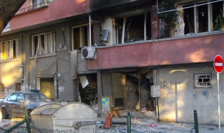 Две версии за експлозията в Бургас