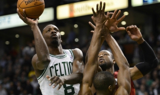 ЛеБрон се върна за нова победа на Маями