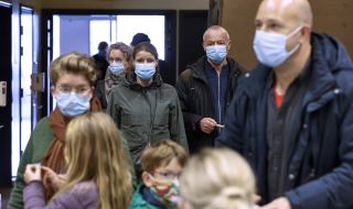 В Дания са открити десетки случаи на новия щам