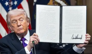 За пръв път! Подписът на действащ президент се появява върху щатския долар