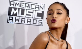 Ариана Гранде бе избрана за изпълнител на годината