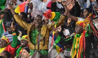 Мали с героичен обрат: Десетима елиминираха Тунис след дузпи