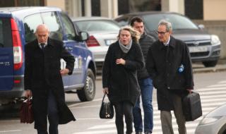 Жената до Божков и бившата му секретарка се изправят пред съда