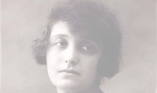 Изложба на малко известни снимки на наши писатели слиза в метрото