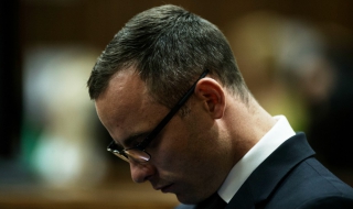 Проверяват луд ли е убиецът Писториус