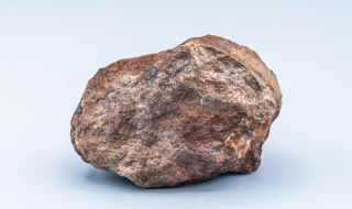 Американски музей предлага награда от 25 000 долара за парче от метеорит