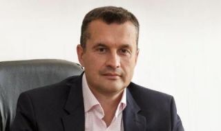 Калоян Методиев: Служебното правителство минава границата на конфликтността