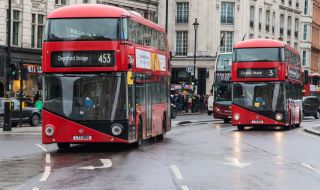 The Independent: Украинци стават шофьори на автобуси във Великобритания