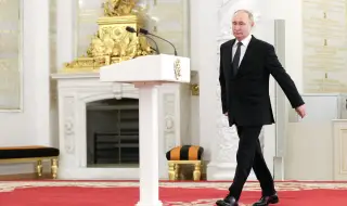 Русия проведе извънредна среща с американския посланик, Путин е готов на преговори за Украйна