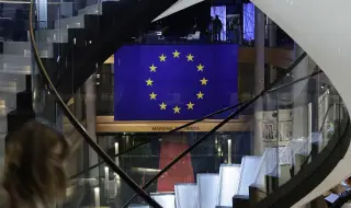 Заливът призова ЕС за по-тясно сътрудничество в защита на международното право