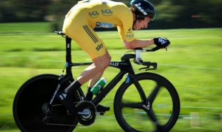 Победителят от Тур дьо Франс - в болница