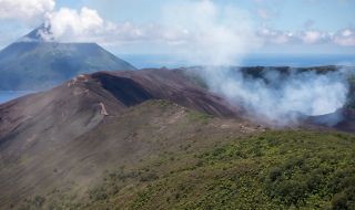 Изригването на вулкана в Тонга може да затопли Земята