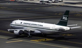 Авиокомпания отмени близо 50 полета, заради дефицит на гориво
