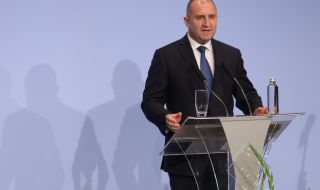 Радев: 3 млрд. лв. е цената за 8 самолета F-16- и няма как да бъде иначе