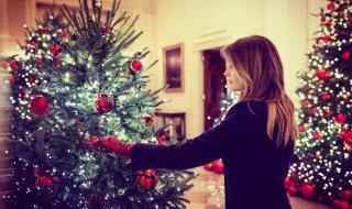 Мелания Тръмп показа коледната украса на Белия дом (СНИМКИ+ВИДЕО)