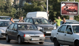 Отстъпка до 30% в данъка на колите с катализатори