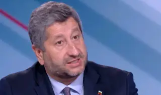 Христо Иванов подаде оставка като лидер на ДБ