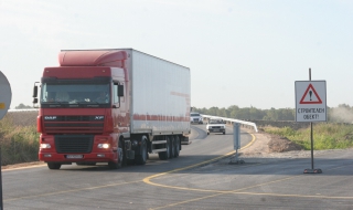 Пътищата в страната са сухи