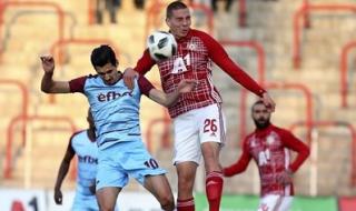 Бием Испания и Англия по налагане на юноши