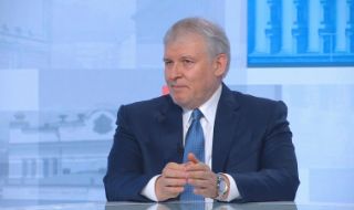 Румен Христов: Радев не може да преживее факта, че има редовен кабинет