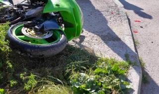 Тежка катастрофа във Варна, загина мотоциклетист