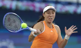 Джесика Пегула с драматичен обрат и билет за финала в Дубай