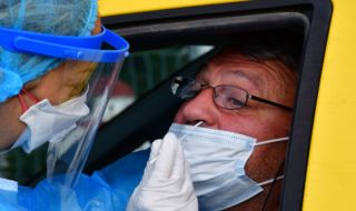 Бързи тестове за COVID-19 на влизащите в Гърция през „Кулата“